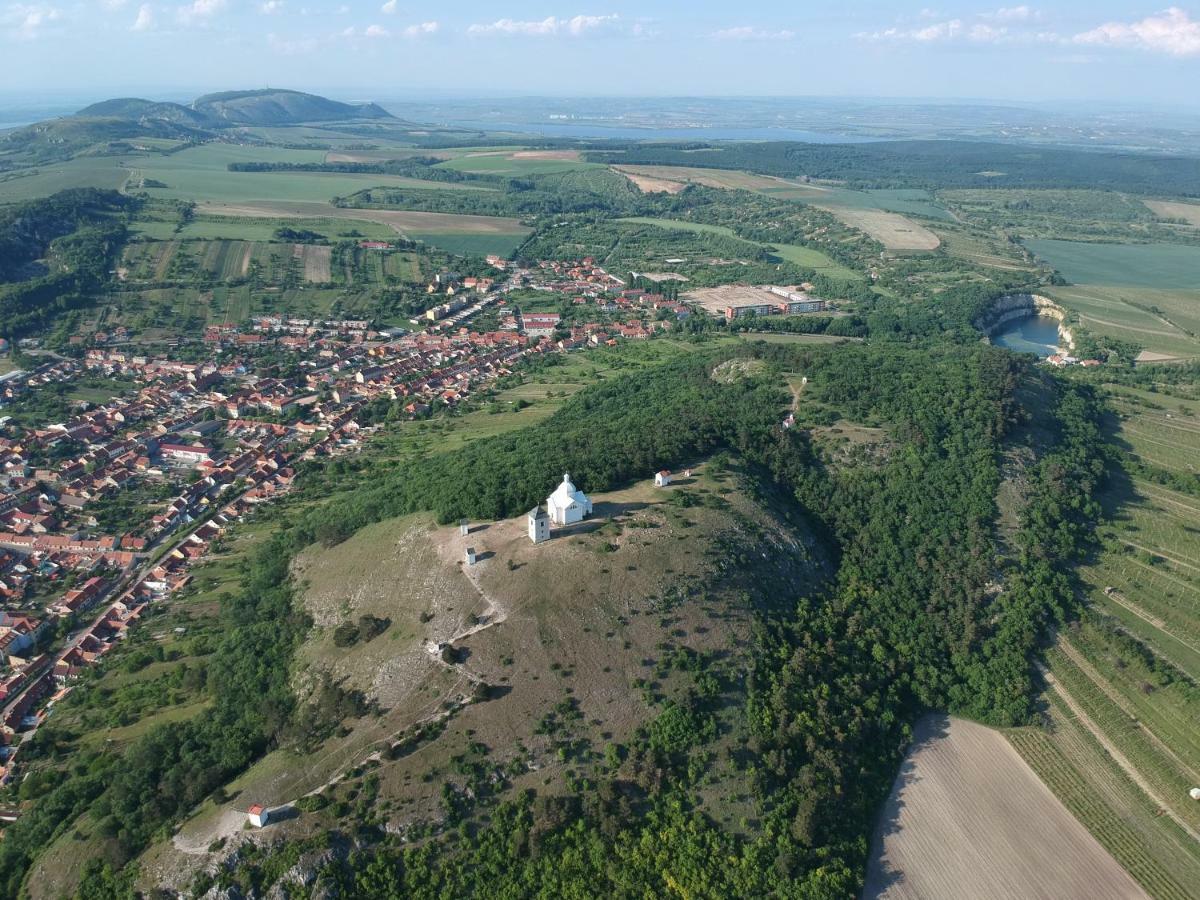 Pod Svatym Kopeckem Homestay Mikulov